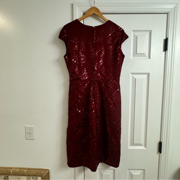 Luxology Burgundy Sequence Dress Sz Large - Picture 4 of 4